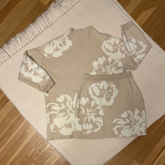 Anthropologie Sweater Skirt Set, Size S, Never Worn! - Picture 3 of 6